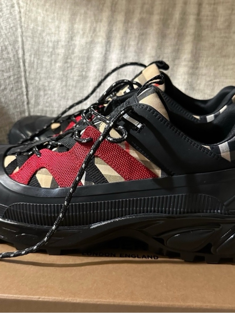 Burberry Black, Red & Beige Check Trail Sneakers - Picture 7 of 10